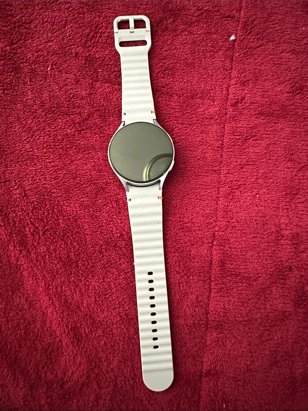 Samsung White Round Smartwatch with Silicone Strap